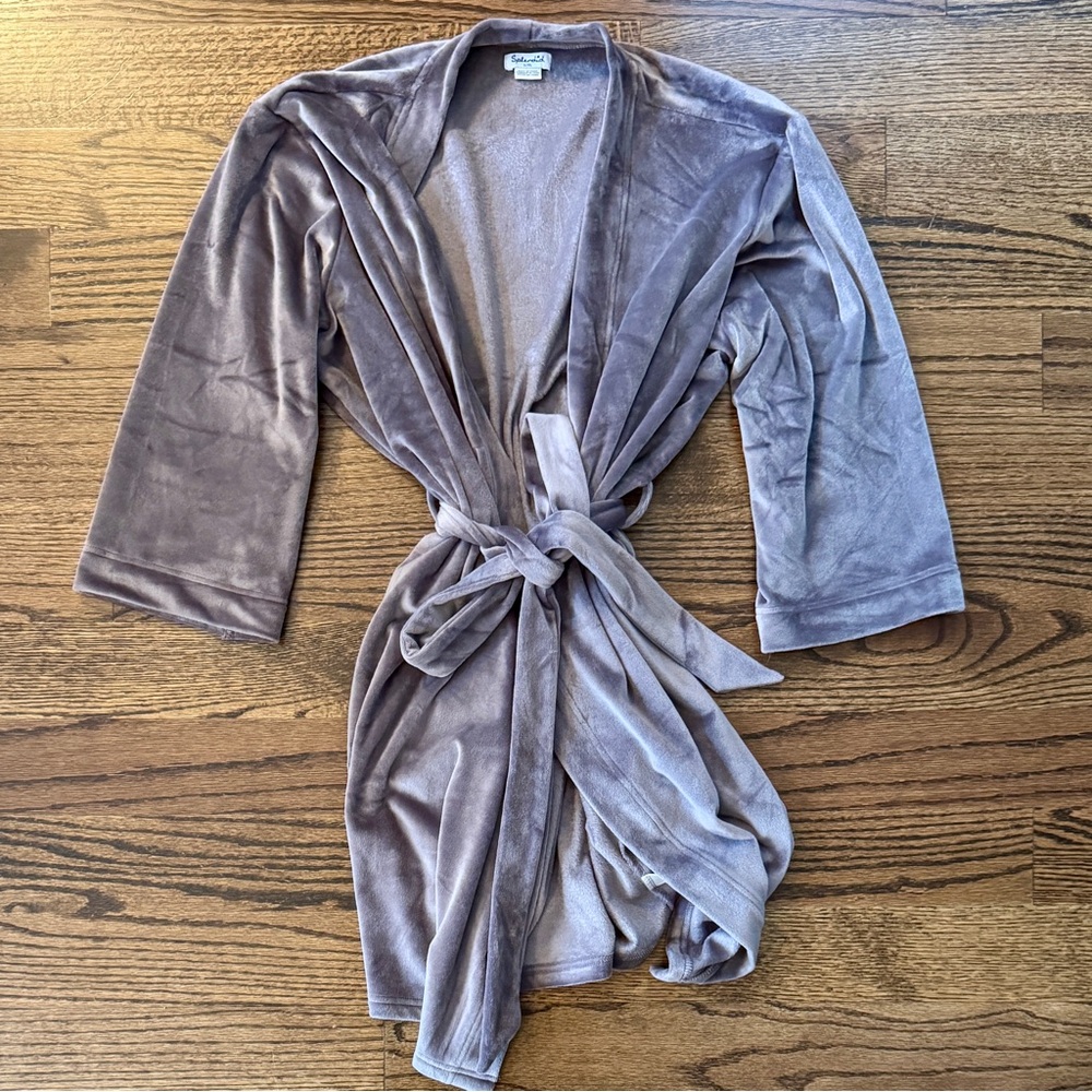 Splendid Velour Robe | Size L/XL